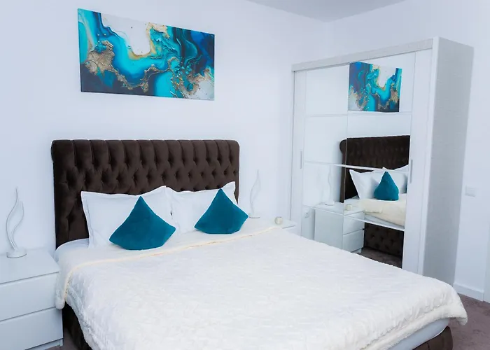 Elysian Urbanscape Brown, 2 Rooms, Near Bucharest